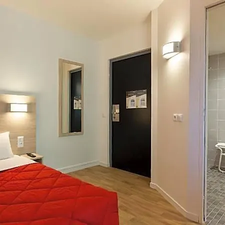 Hotel Premiere Classe Nantes Ouest - Herblain