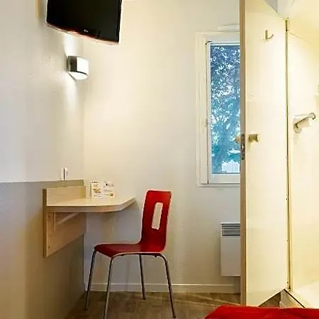 Premiere Classe Nantes Ouest - Herblain * Saint-Herblain